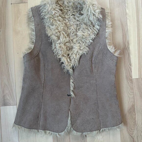 Vintage Penny Lane Shearling Vest – Genuine Leather (Size M) - Picture 2 of 8